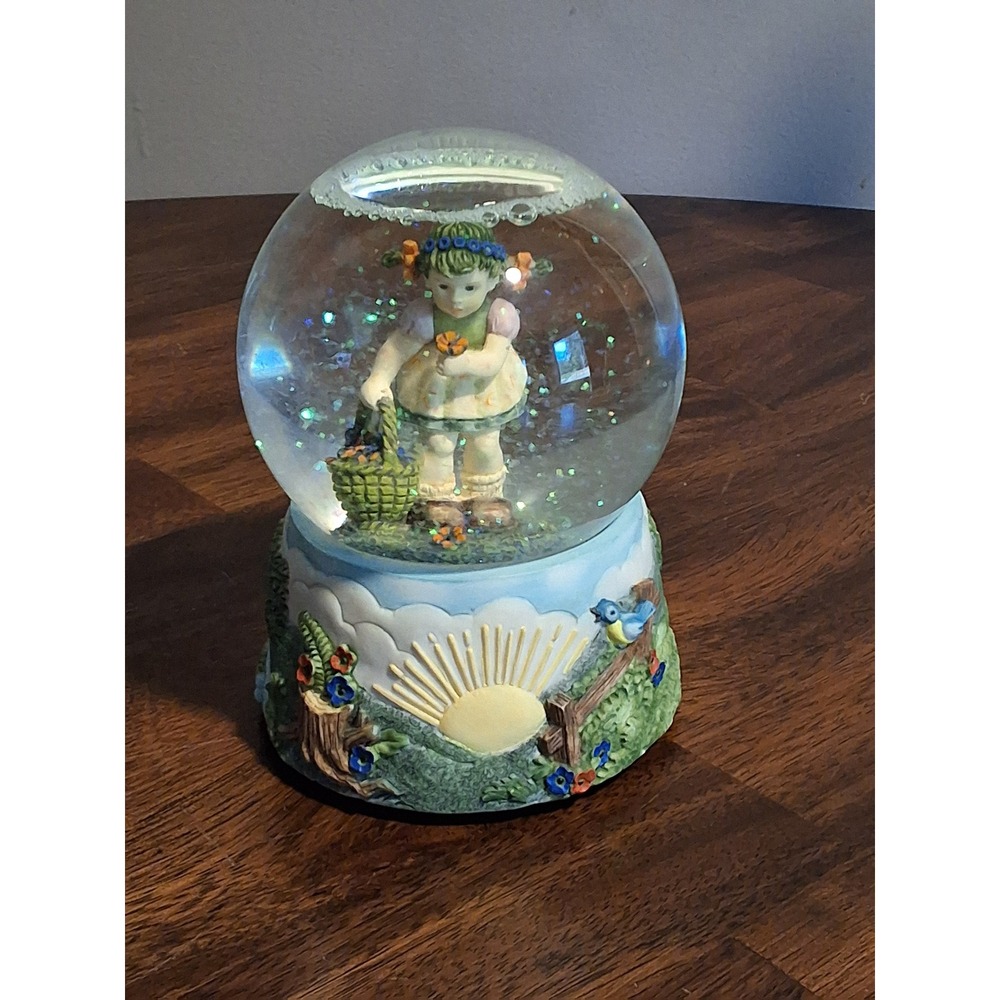 Vintage Berta Hummel Goebel Spring Blossoms Musical Snow Globe 1996 WORKS